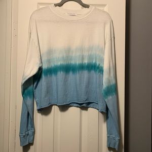 Ombré tie dye long sleeve crop